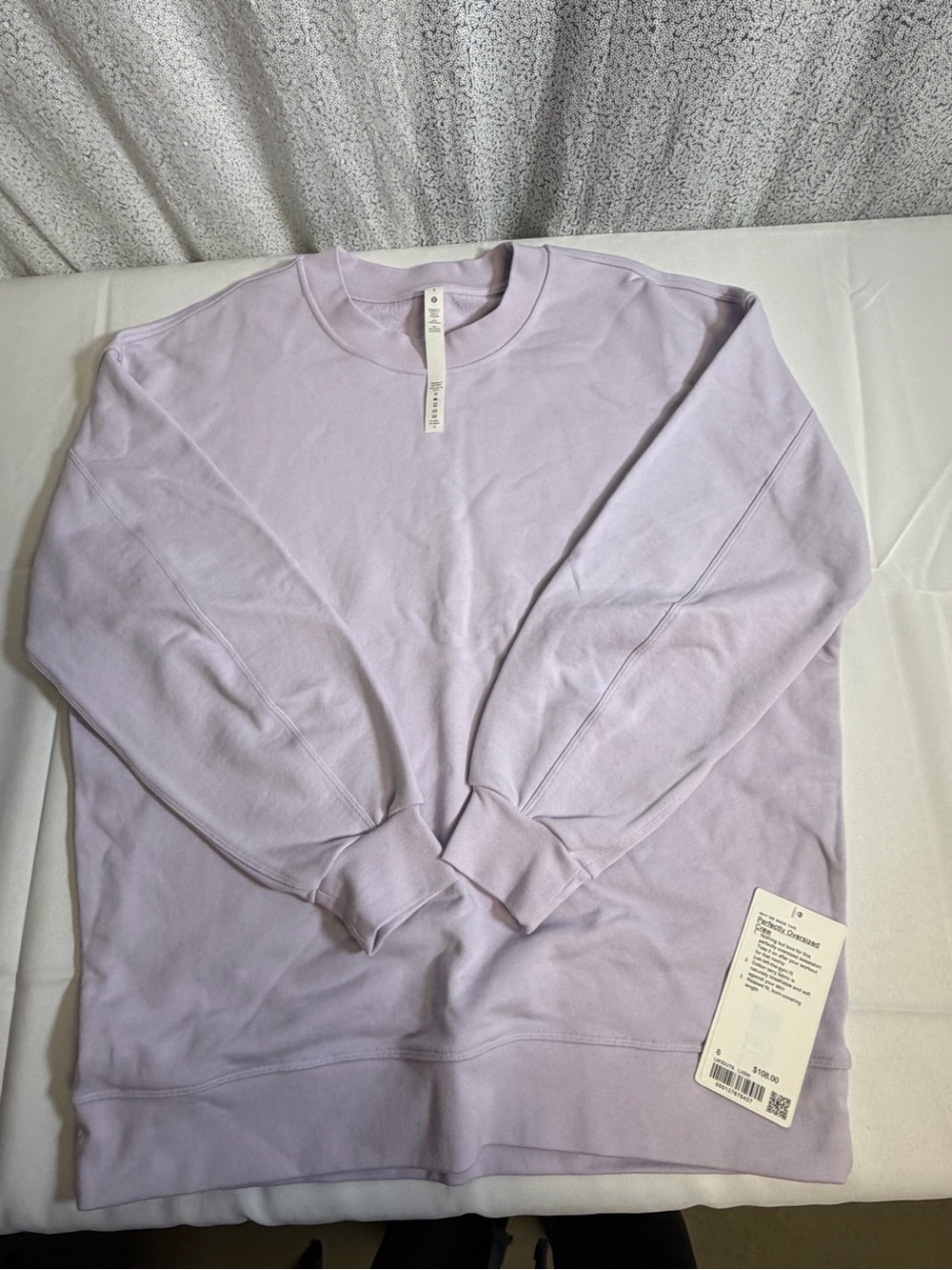 lululemon athletica Women's Crewneck Sweatshirt in Light Lavender